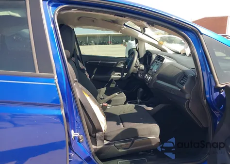 2018 Honda Fit Lx z USA, uszkodzony, nr VIN 3HGGK5H56JM704743